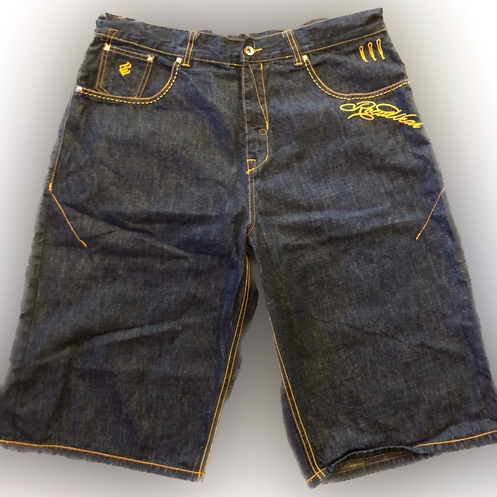 VINTAGE ROCAWEAR dark denim shorts men BIG & TALL 40 “The Powers That Be”
